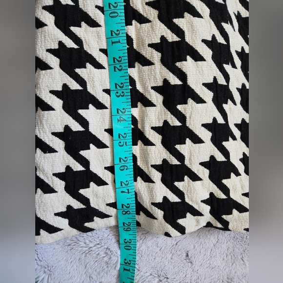 Zara Trafaluc Black and White Houndstooth Women's Coat. Size Small - Picture 15 of 15